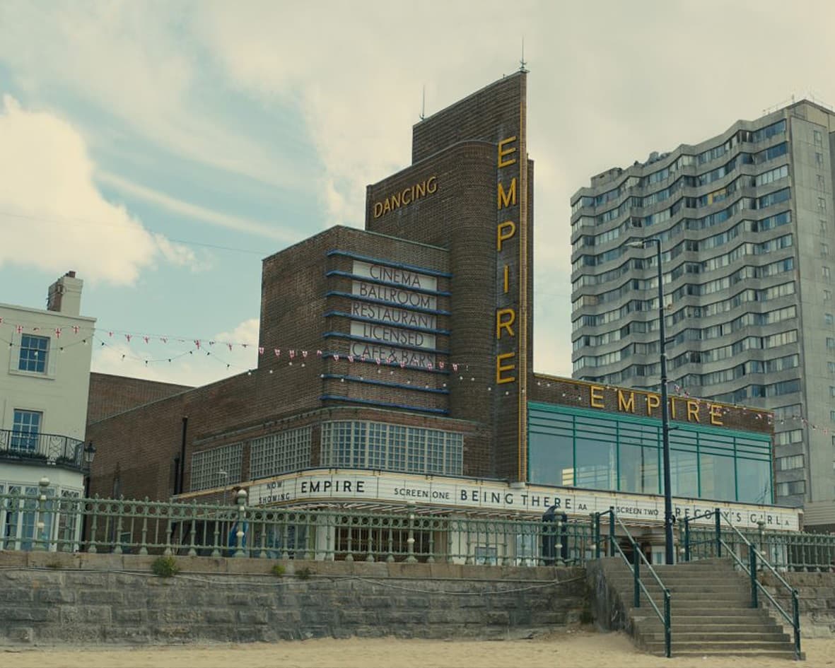 Les salles de cinéma à « la croisée du cinéma et de l’architecture » célébrées au FIFAAC