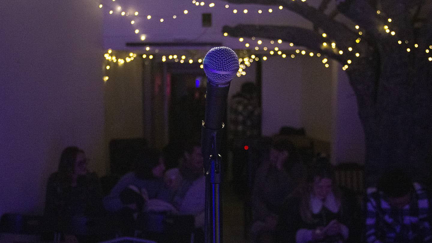 STAND-UP COMEDY CLUB • Brio - Léo Dumon